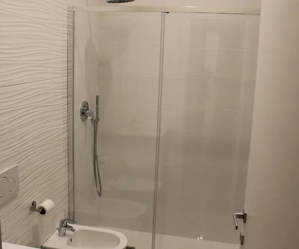 Ξενοδοχείο με διαμερίσματα Adria Luxury - Centro Τεργέστη