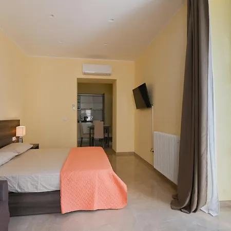 Ξενοδοχείο με διαμερίσματα Adria Luxury - Centro 3*