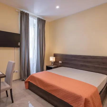 Adria Luxury - Centro 公寓式酒店 3*