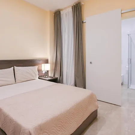 Adria Luxury - Centro Apartmanhotel 3*