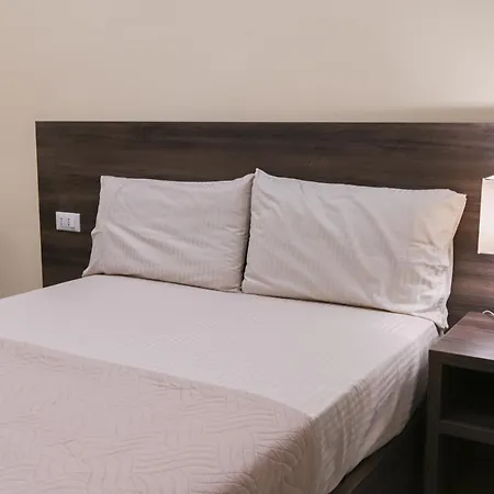 Adria Luxury - Centro Ξενοδοχείο με διαμερίσματα Τεργέστη