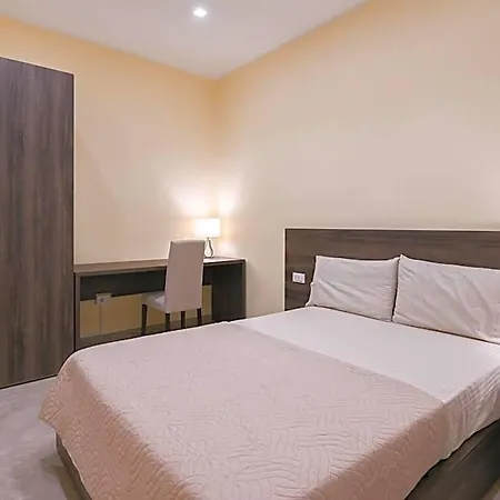 Adria Luxury - Centro 3* 的里雅斯特